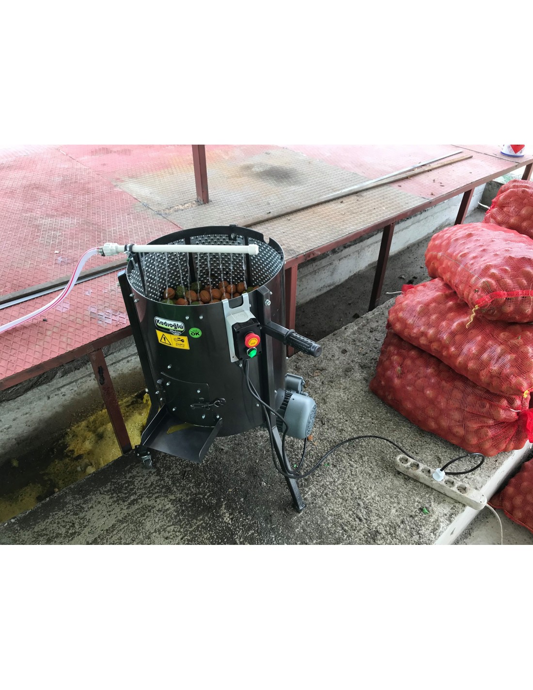 Kadıoğlu Pratiko 80 Litre Ev Tipi Ceviz Soyma Makinası
