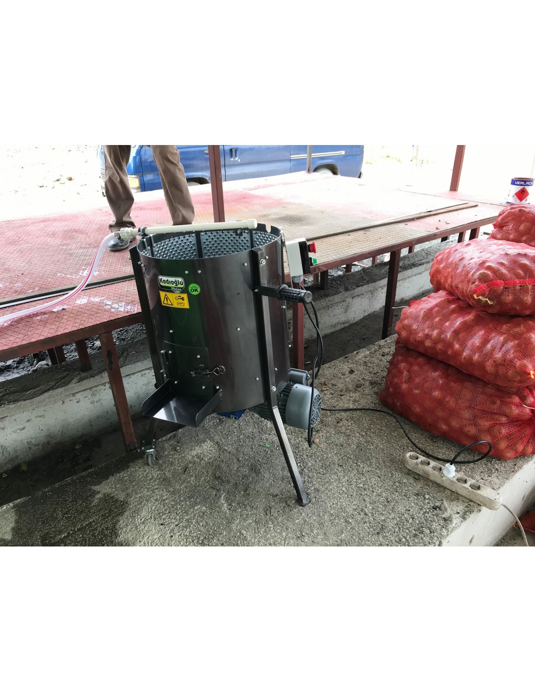 Kadıoğlu Pratiko 80 Litre Ev Tipi Ceviz Soyma Makinası